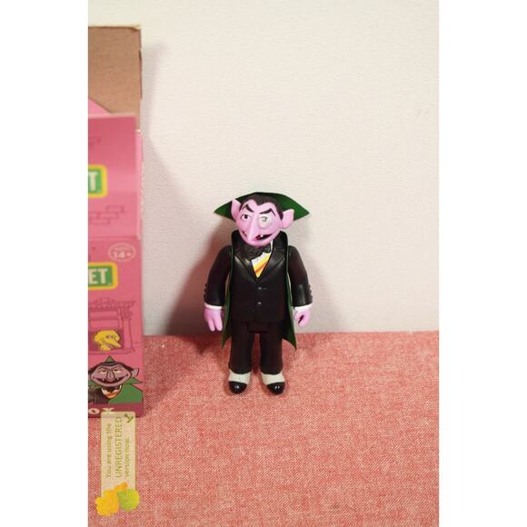 Super7 Reaction Sesame Street Surprise Box Count Von Count - Picture 2 of 4